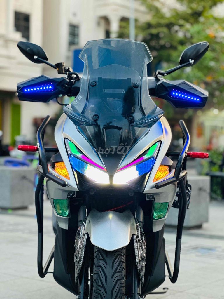 Yamaha NVX 2018 - ảnh 3