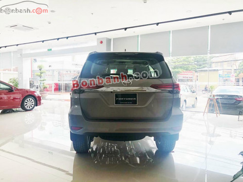 Toyota Fortuner 2026 - ảnh 3