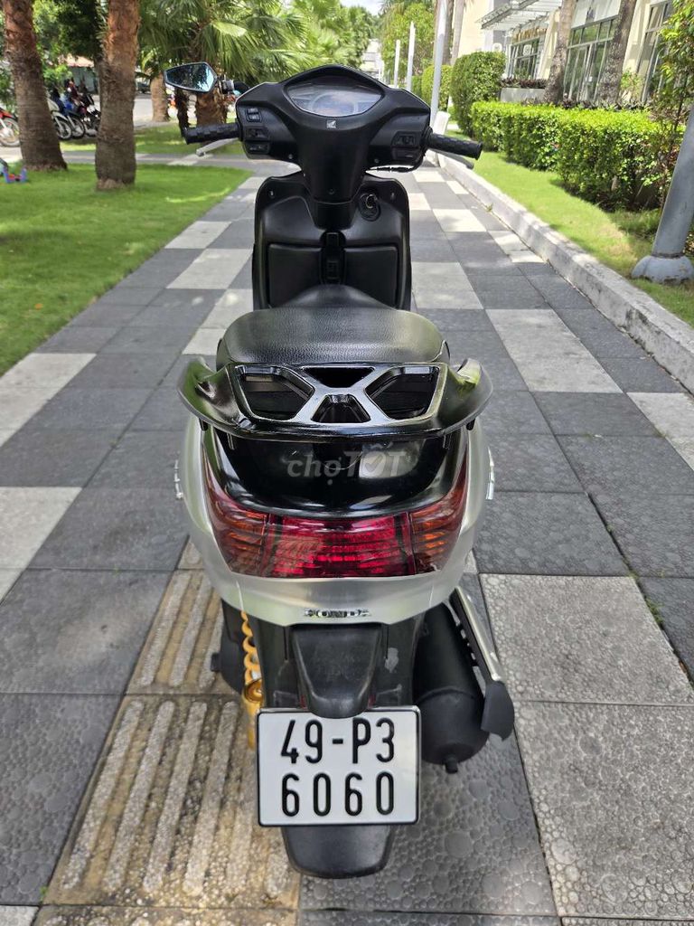 Honda Lead 2010 - ảnh 3