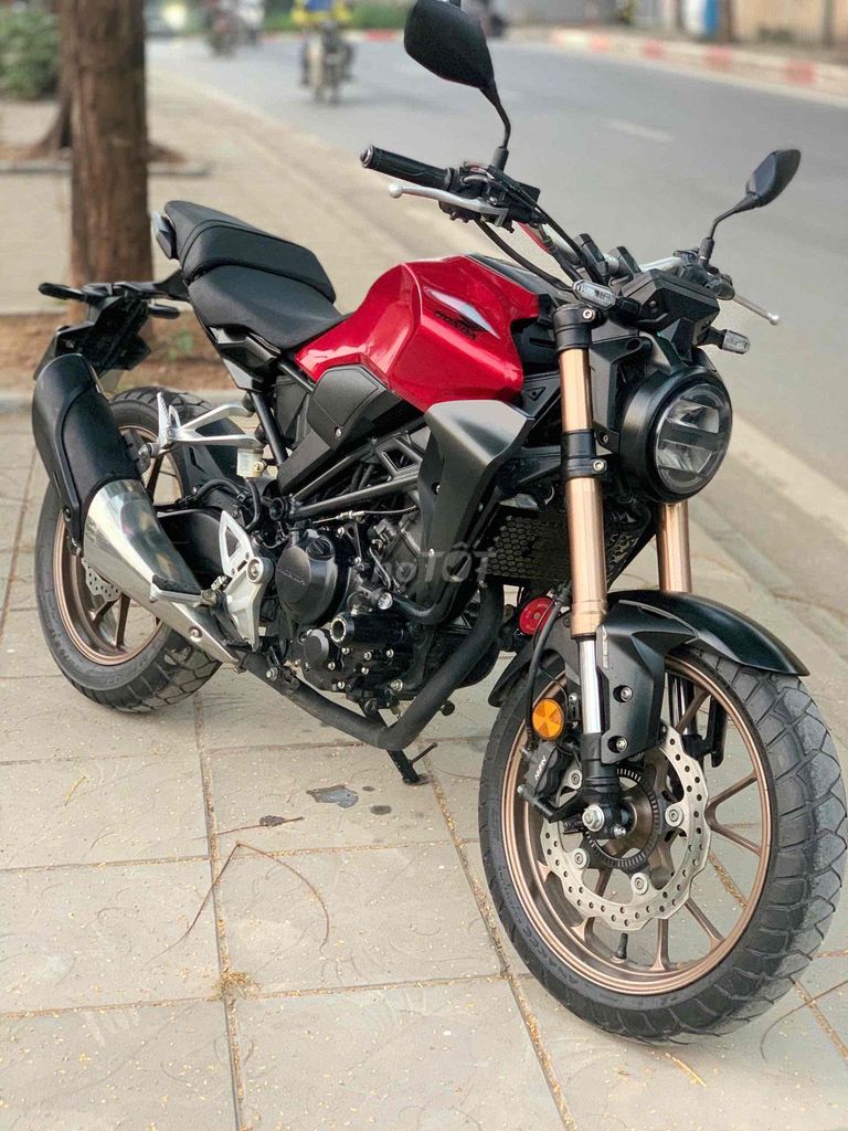 HONDA CB 2022 - ảnh 1