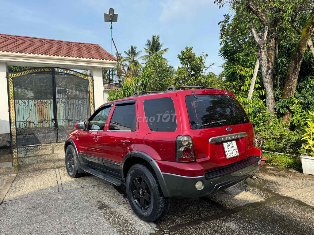Ford Escape 2004 - ảnh 2