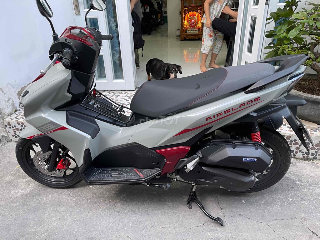 Honda Air Blade - ảnh 1