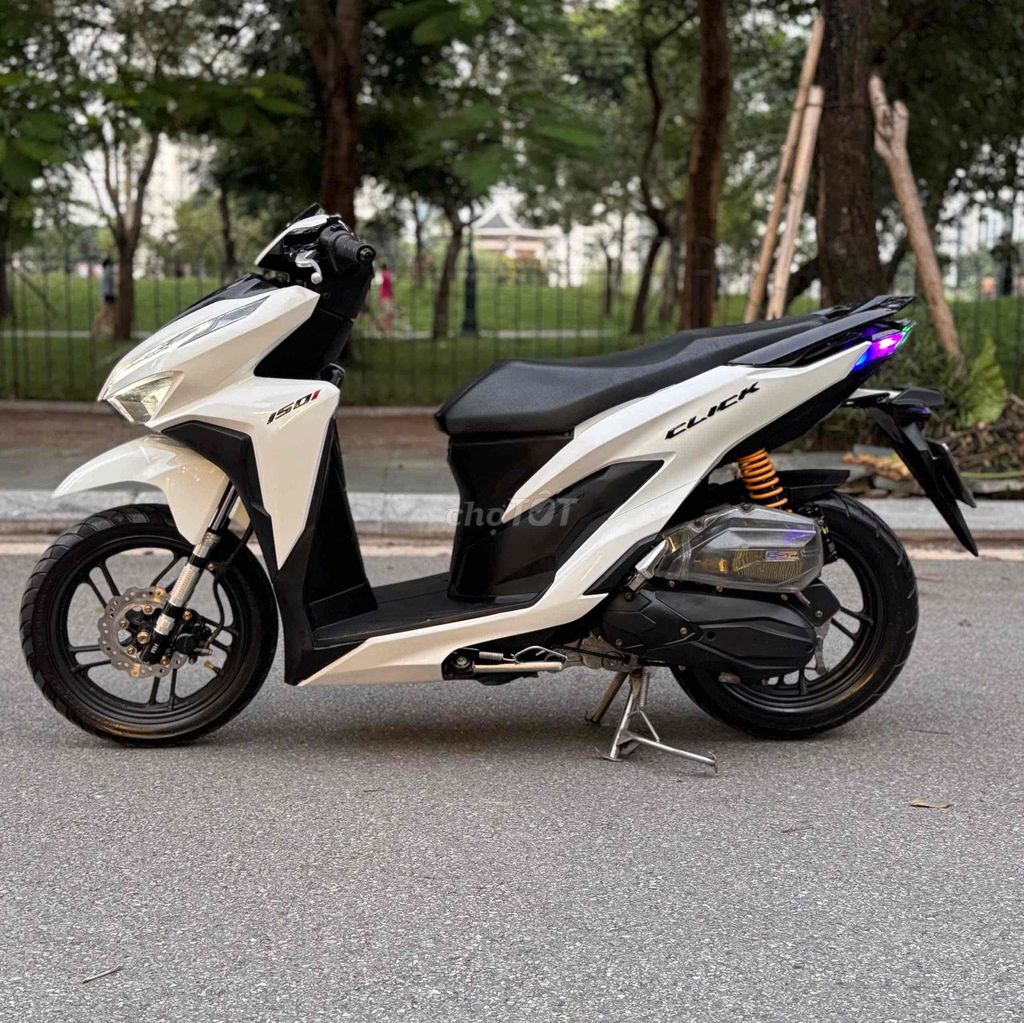 Vario 2021 - ảnh 1
