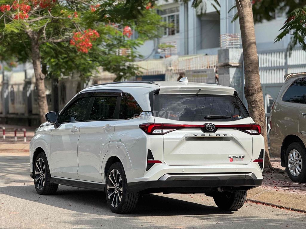 Toyota Veloz Cross 2023 - ảnh 4