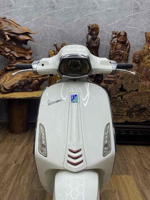 Piaggio Vespa 2015 - ảnh 1