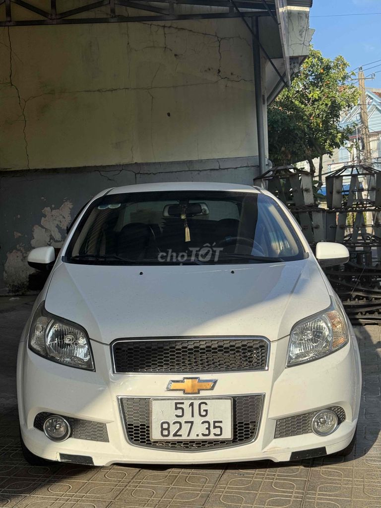 Chevrolet Aveo 2018 - ảnh 1