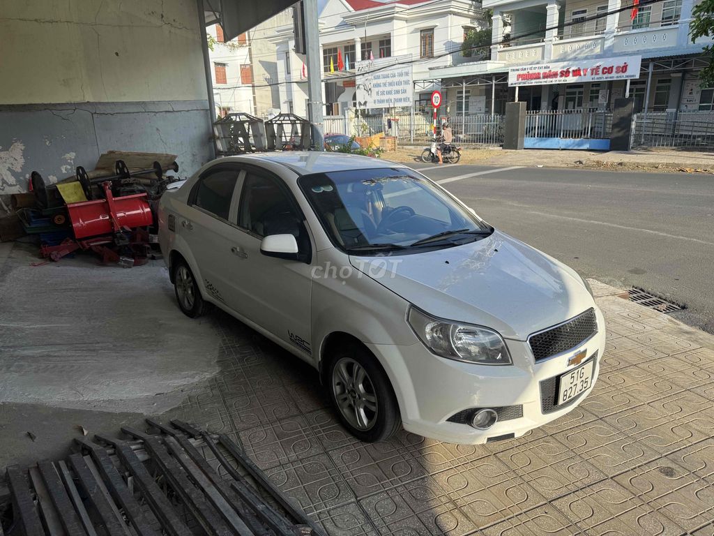 Chevrolet Aveo 2018 - ảnh 2