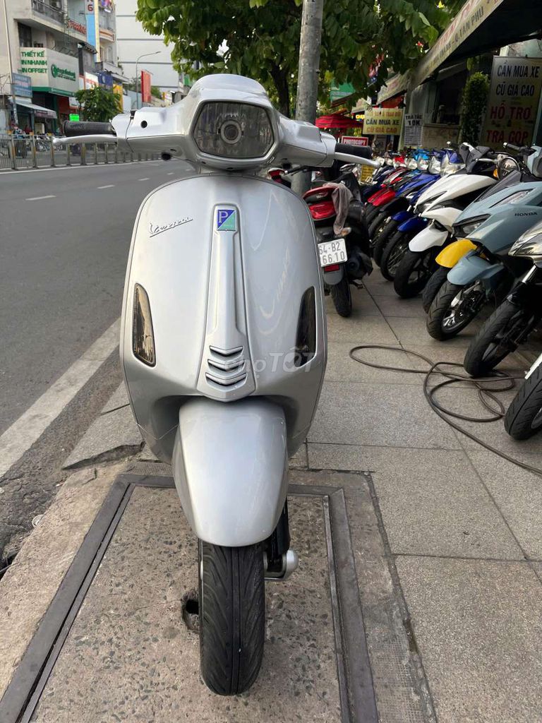 Piaggio Vespa 2016 - ảnh 1