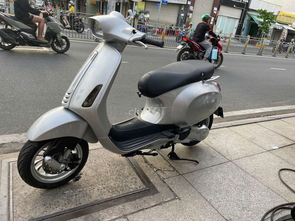 Piaggio Vespa 2016 - ảnh 2