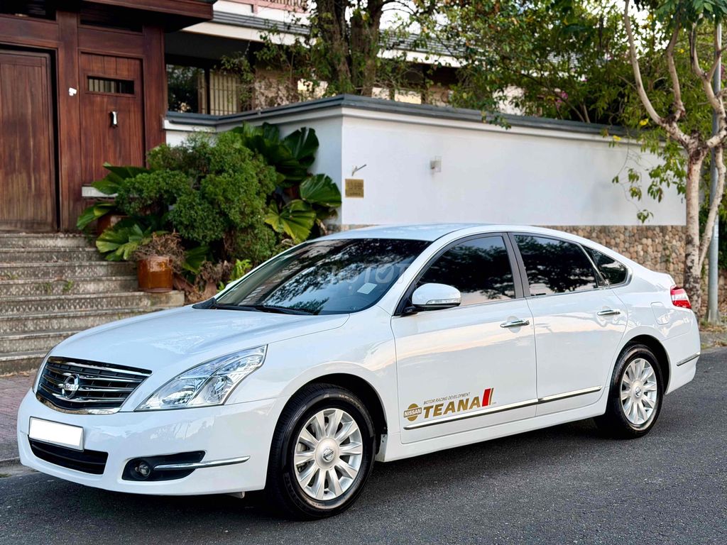 Nissan Teana 2010 - ảnh 3