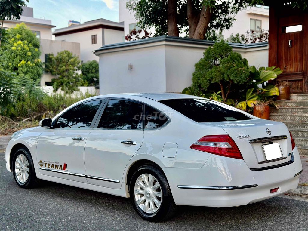 Nissan Teana 2010 - ảnh 4