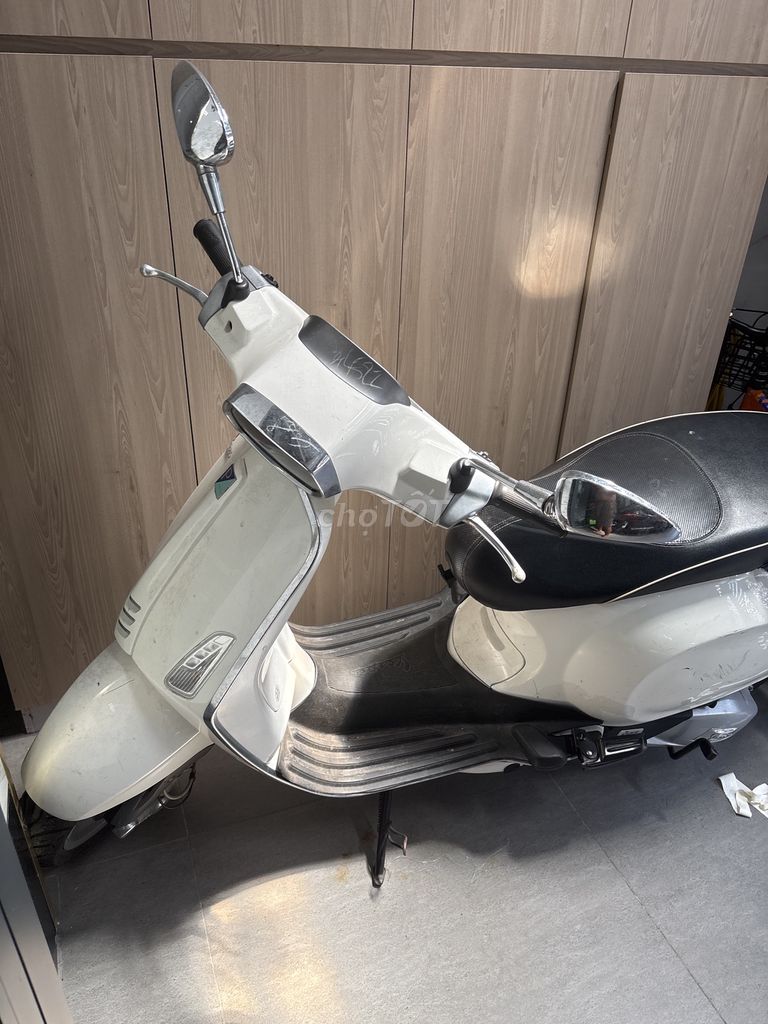 Piaggio Vespa 2018 - ảnh 1