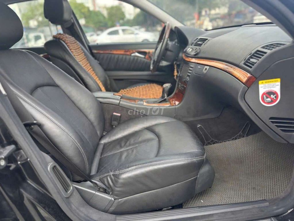 Mercedes-Benz 2005 - ảnh 4
