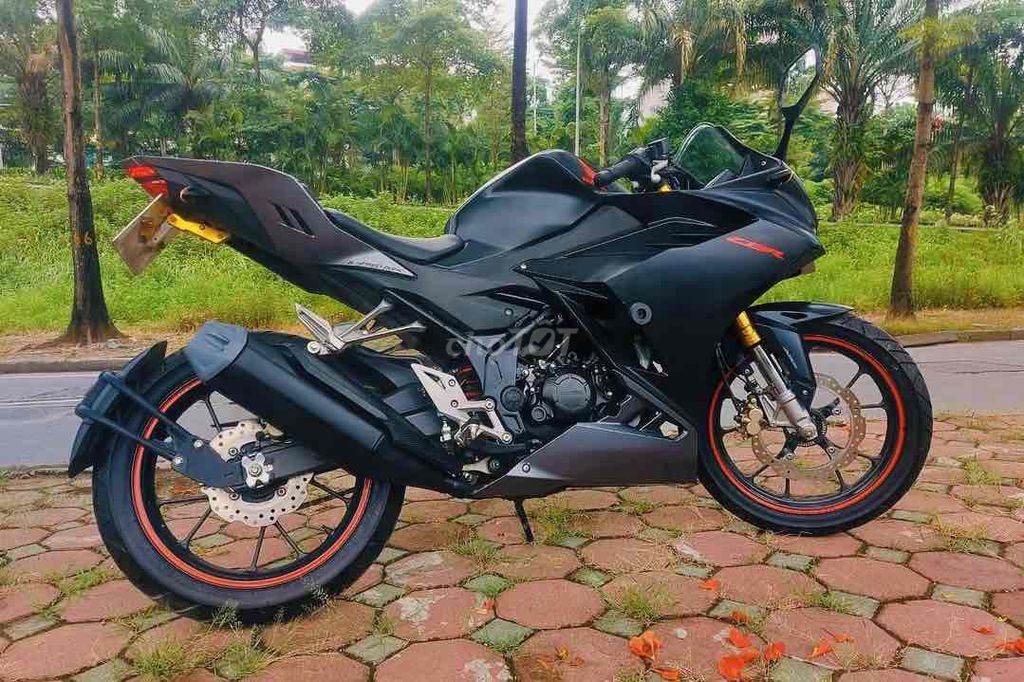 Honda CBR 2023 - ảnh 2
