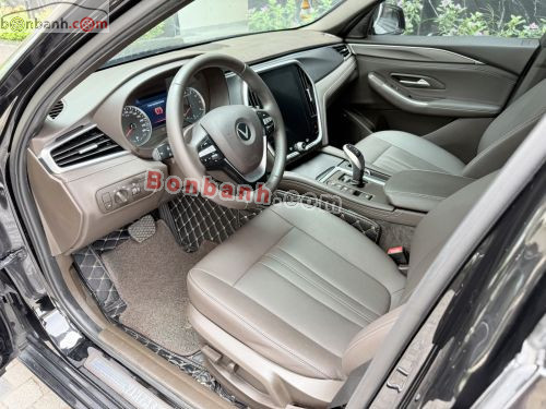 VinFast Lux A 2.0 Base 2.0 AT 2021 - ảnh 5
