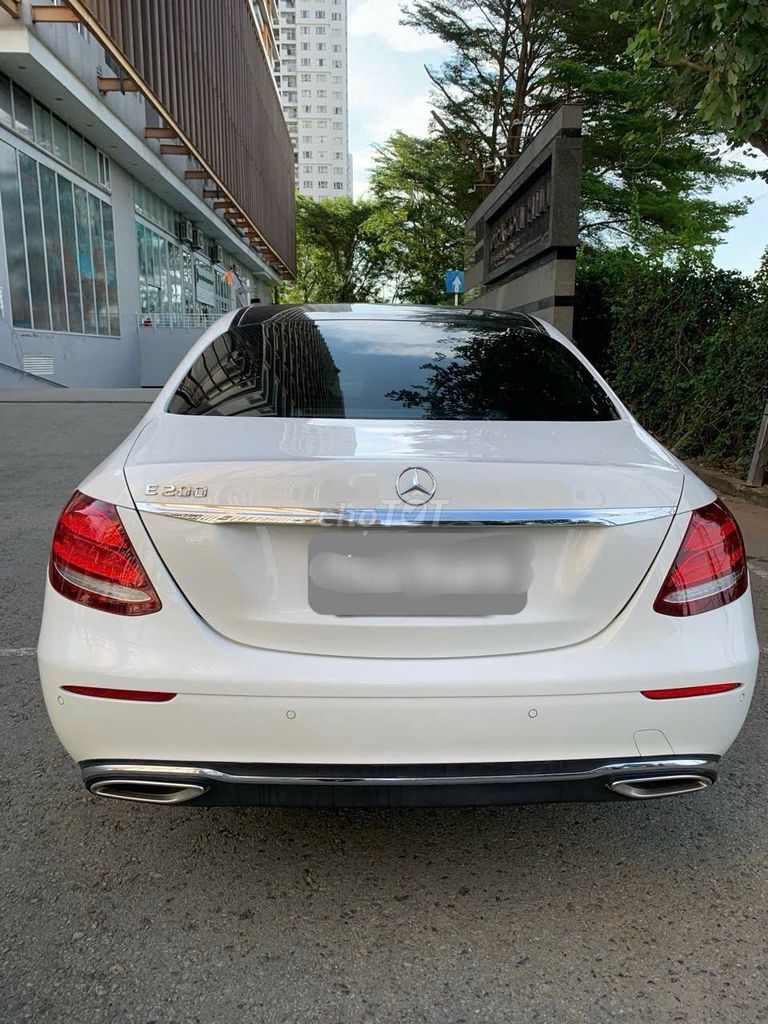 Mercedes-Benz 2017 - ảnh 2