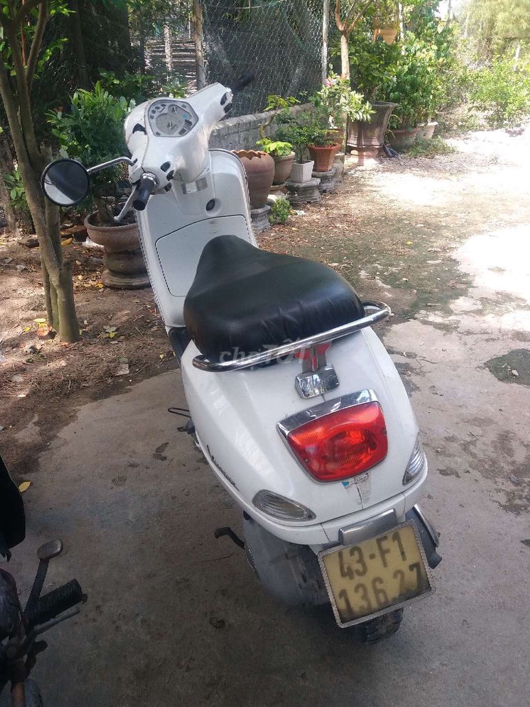 Piaggio Vespa 2013 - ảnh 1