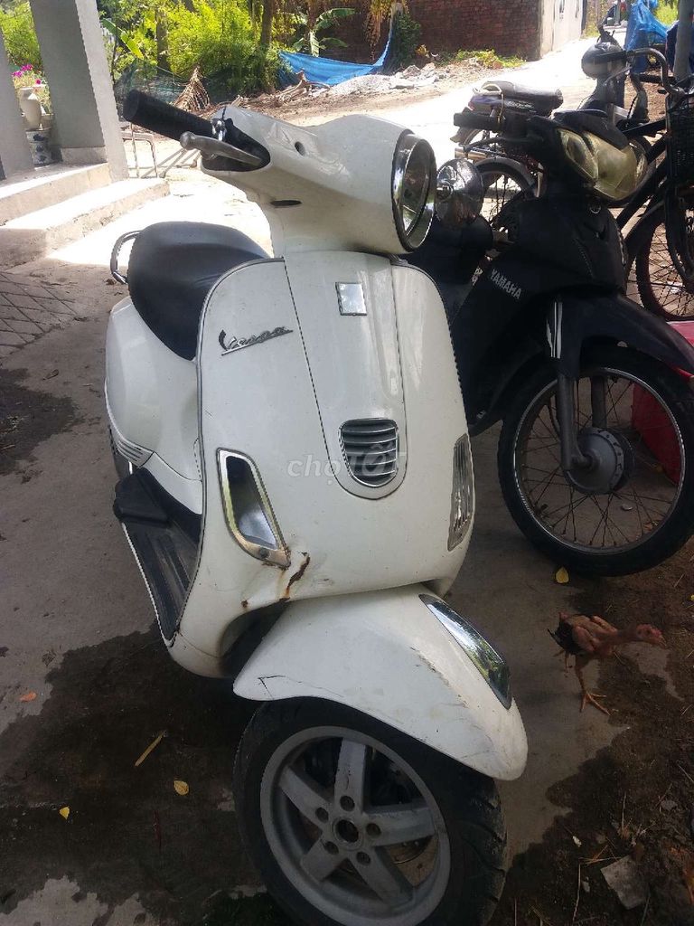 Piaggio Vespa 2013 - ảnh 3