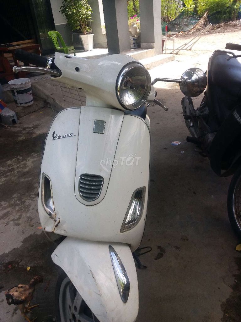 Piaggio Vespa 2013 - ảnh 4