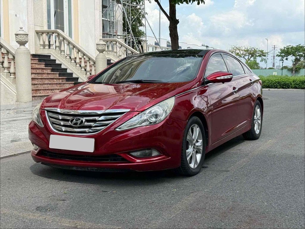 Hyundai Sonata 2010 - ảnh 1