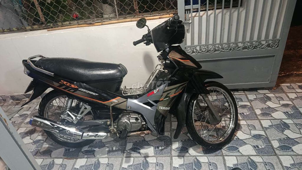 Yamaha Sirius 2015 - ảnh 4