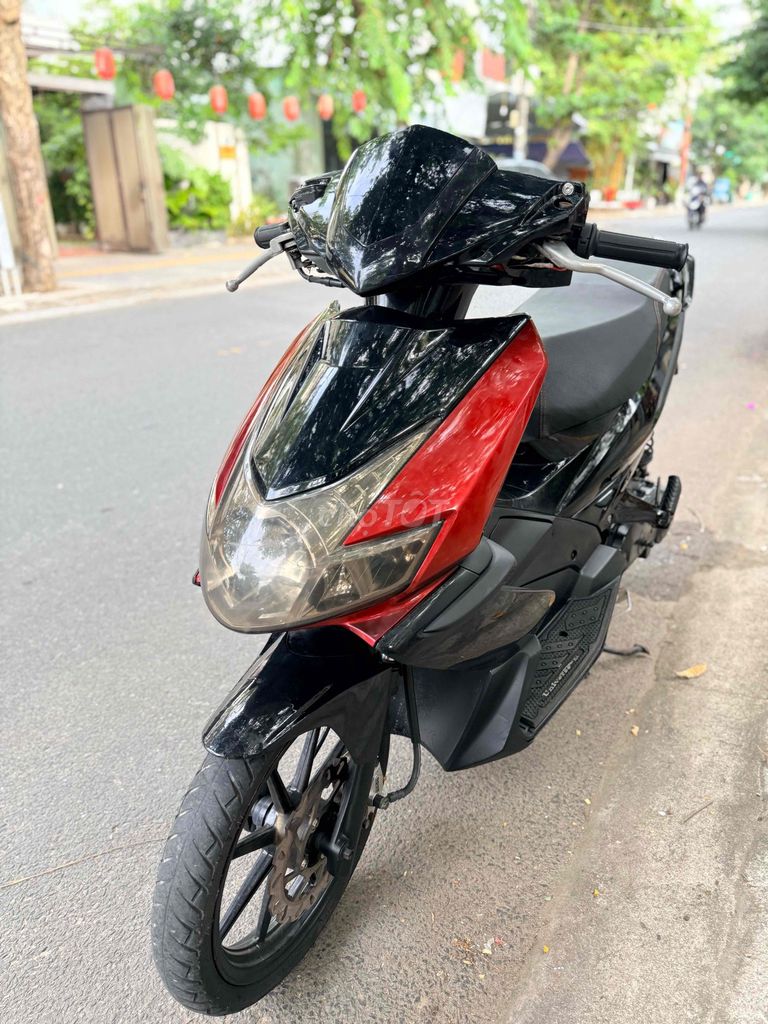 Honda Air Blade 2010 - ảnh 2