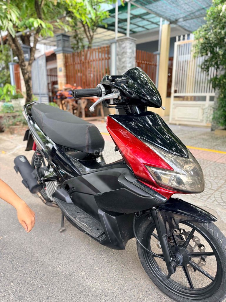Honda Air Blade 2010 - ảnh 4