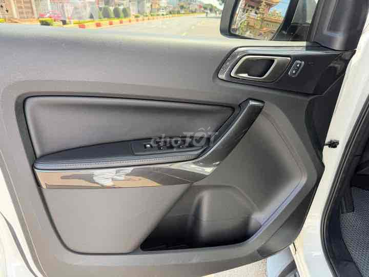 Ford Everest 2022 - ảnh 5