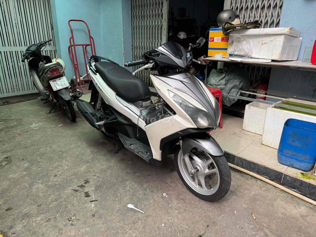Honda Air Blade 2014 - ảnh 2