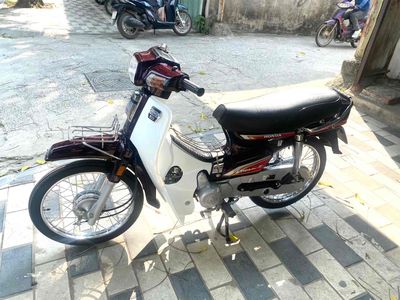 Honda Dream 1998 - ảnh 1