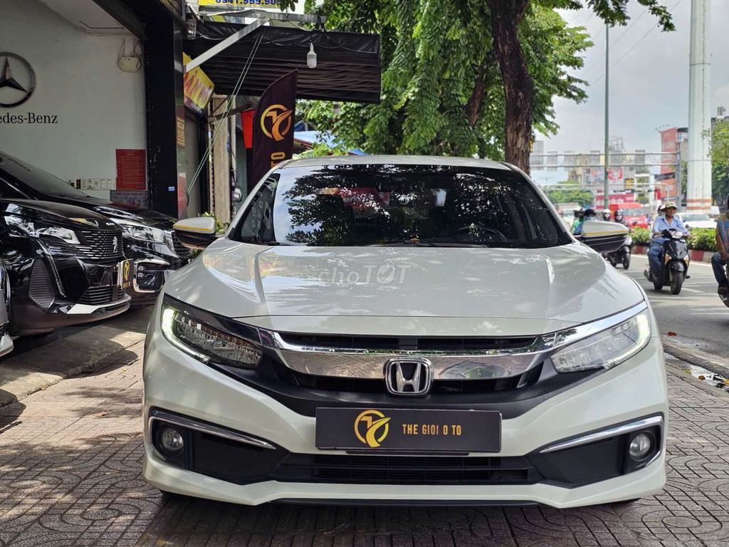 Honda Civic 2019 - ảnh 1