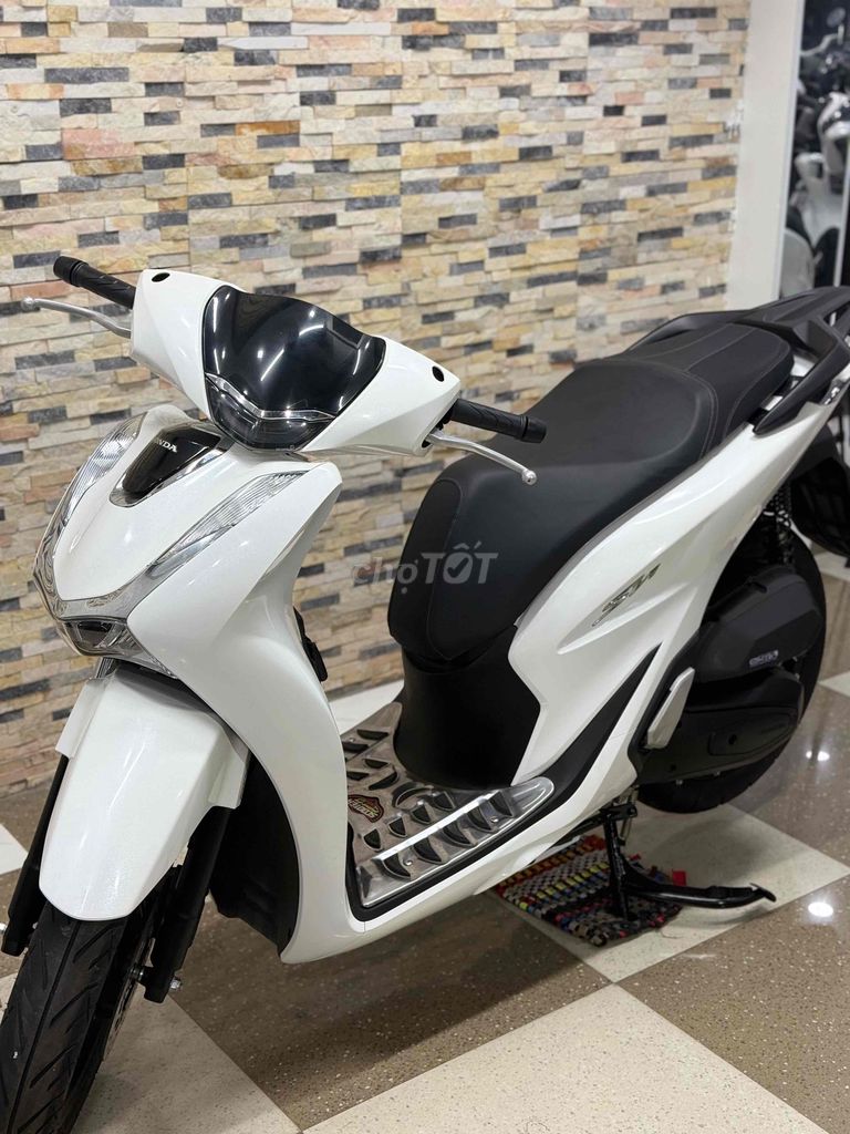 Honda SH 2022 - ảnh 1