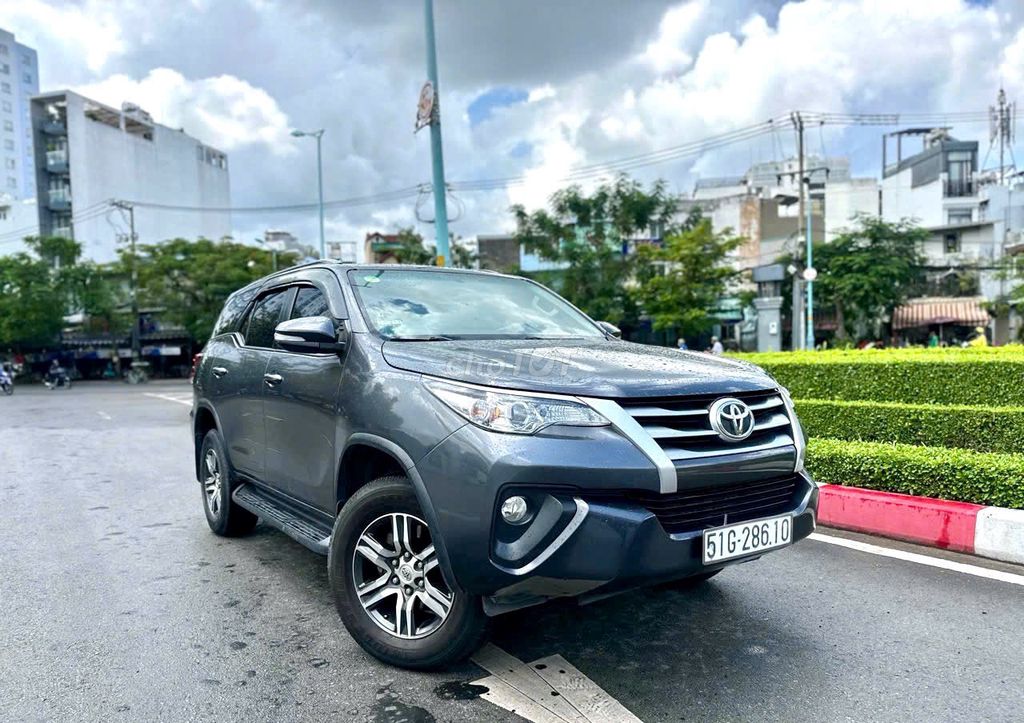 Toyota Fortuner 2017 - ảnh 1