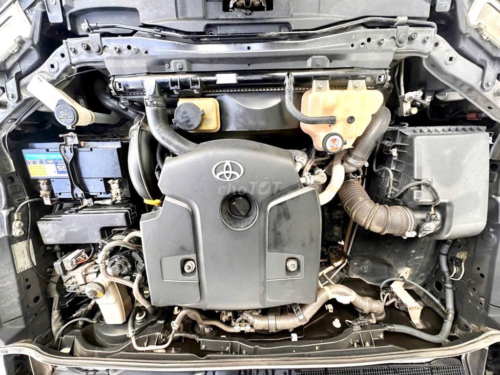 Toyota Fortuner 2017 - ảnh 3