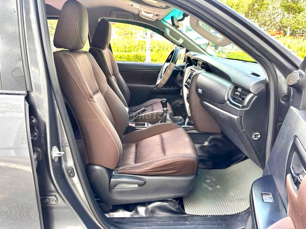 Toyota Fortuner 2017 - ảnh 4