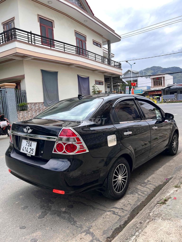 Daewoo Gentra 2010 - ảnh 3