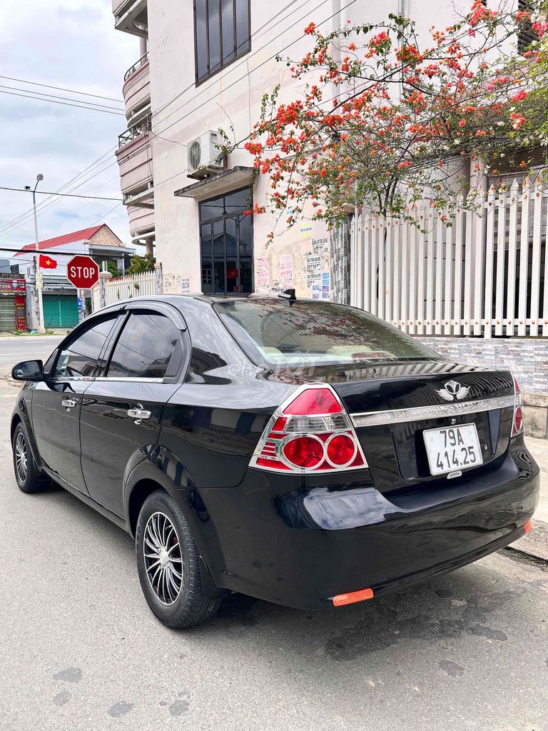 Daewoo Gentra 2010 - ảnh 4