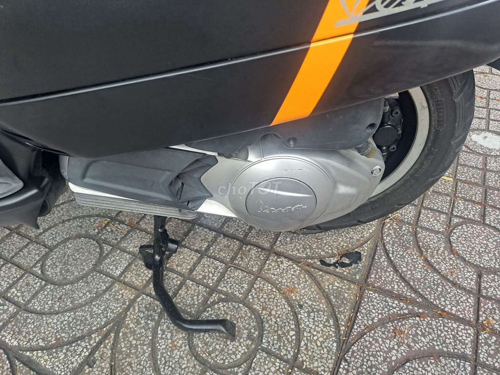 Vespa GTS 2011 - ảnh 5