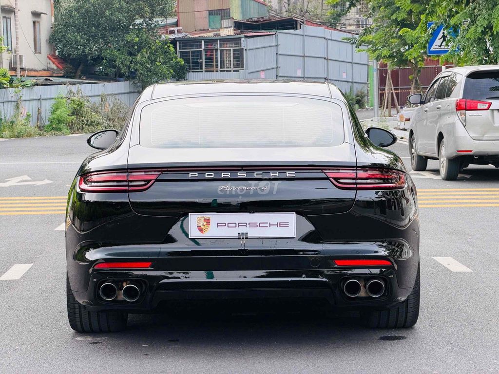 Porsche Panamera 4 Executive 2017 - ảnh 3