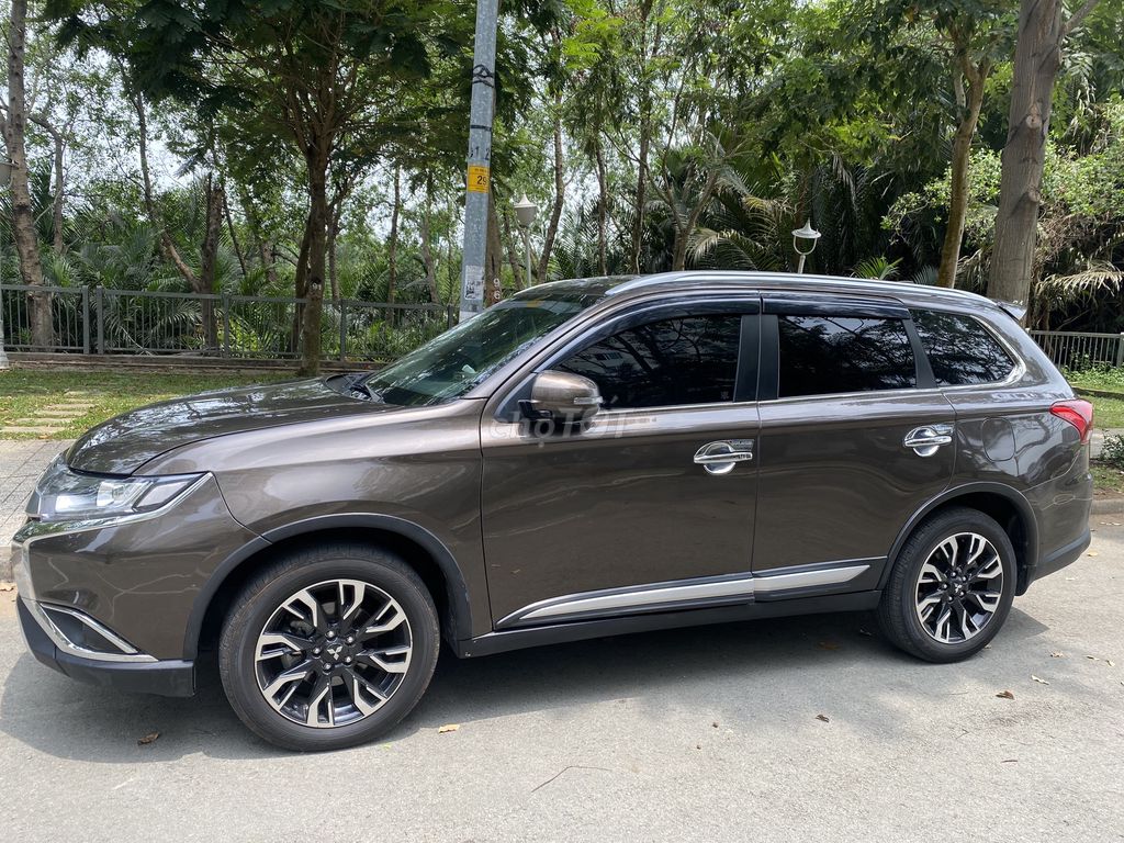 Mitsubishi - ảnh 1