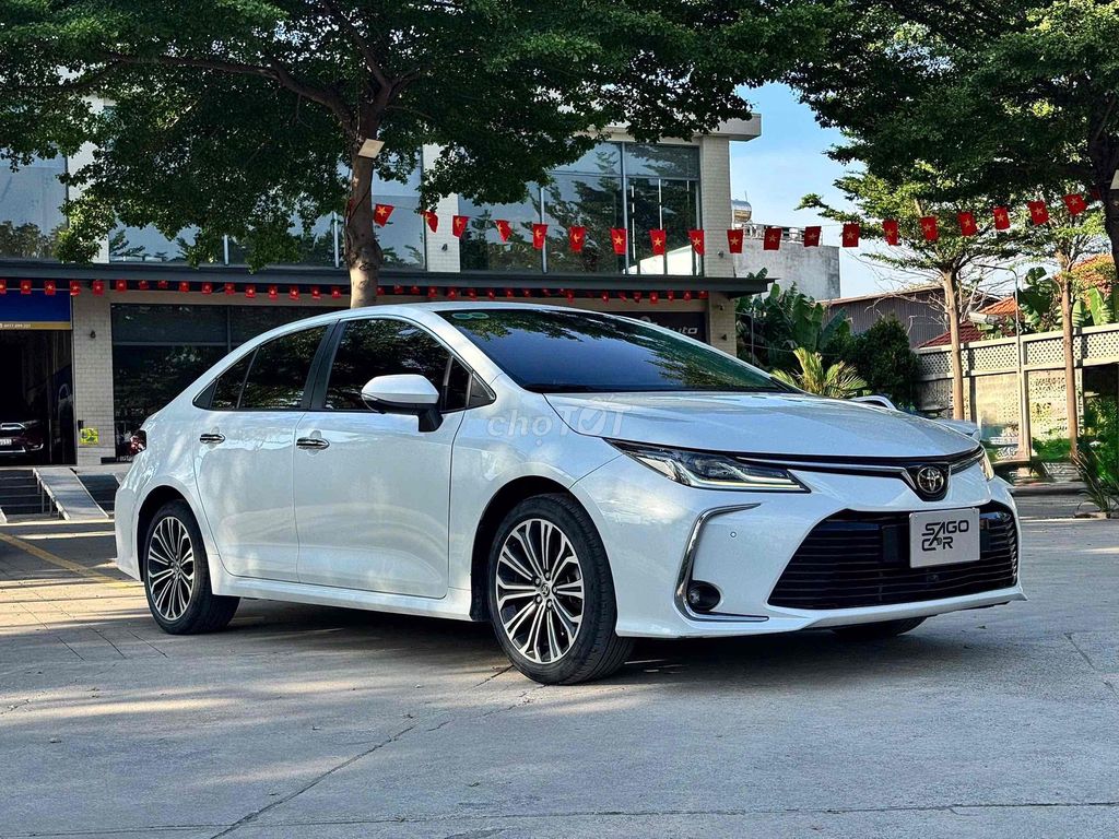 Toyota Corolla altis 1.8V 2022 - ảnh 2