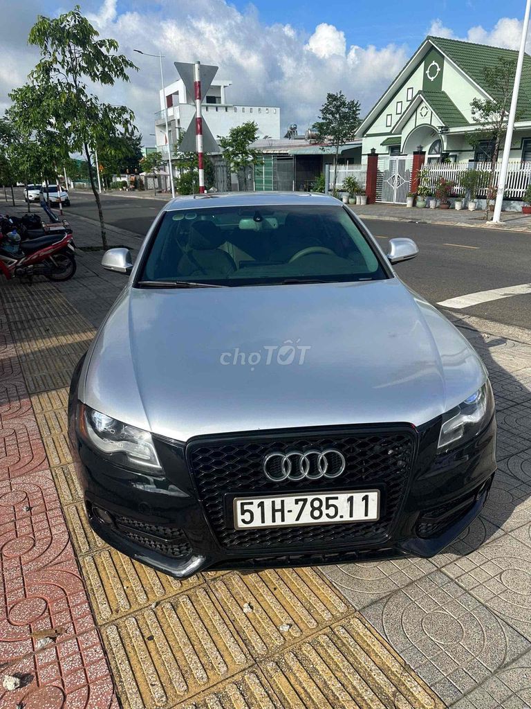 Audi A4 - ảnh 1