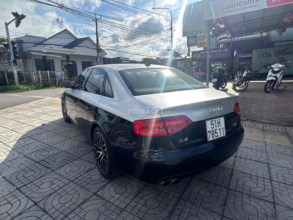 Audi A4 - ảnh 2