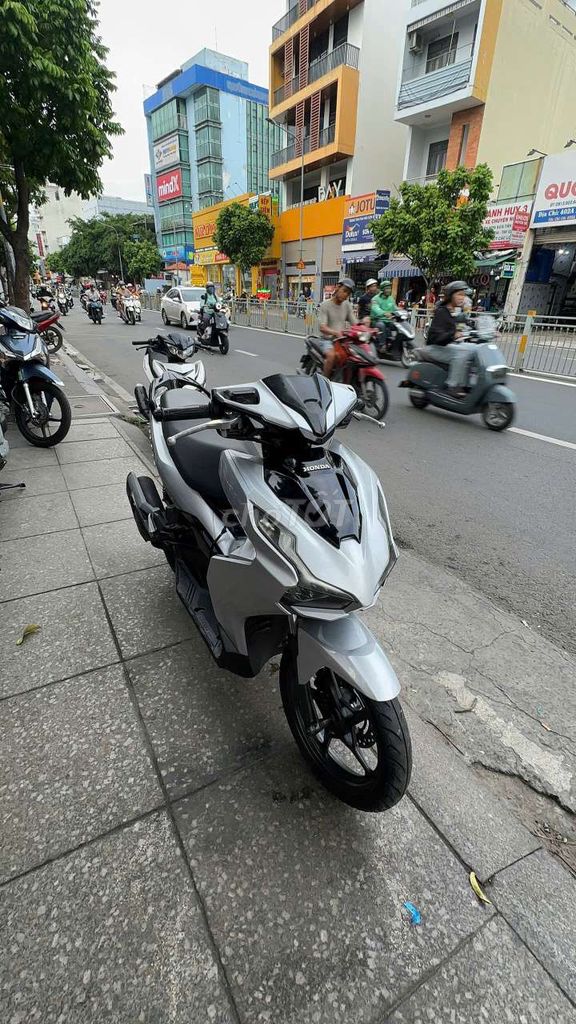 Honda Air Blade 2022 - ảnh 1