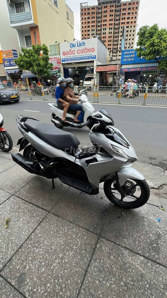 Honda Air Blade 2022 - ảnh 2