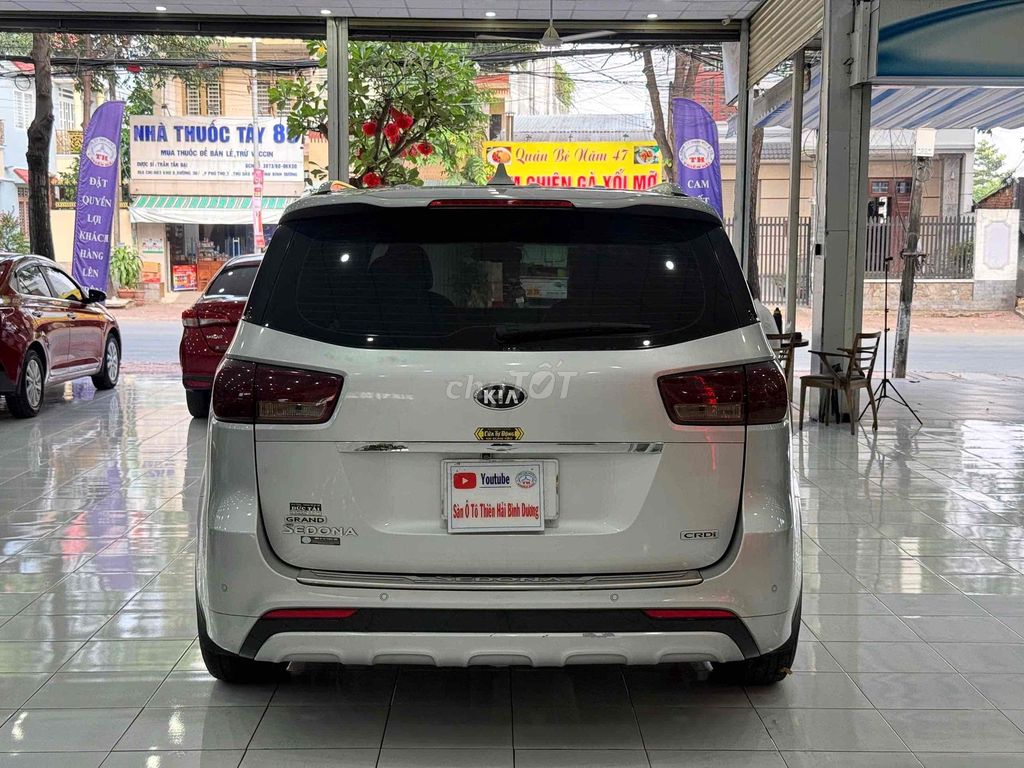 Kia Sedona 2018 - ảnh 4