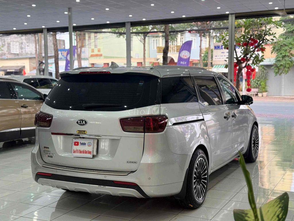 Kia Sedona 2018 - ảnh 5
