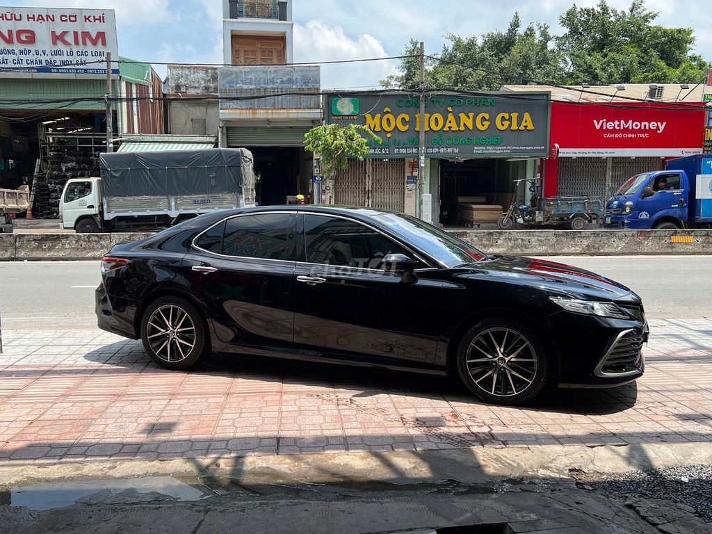 Toyota Camry 2.5Q 2023 - ảnh 1