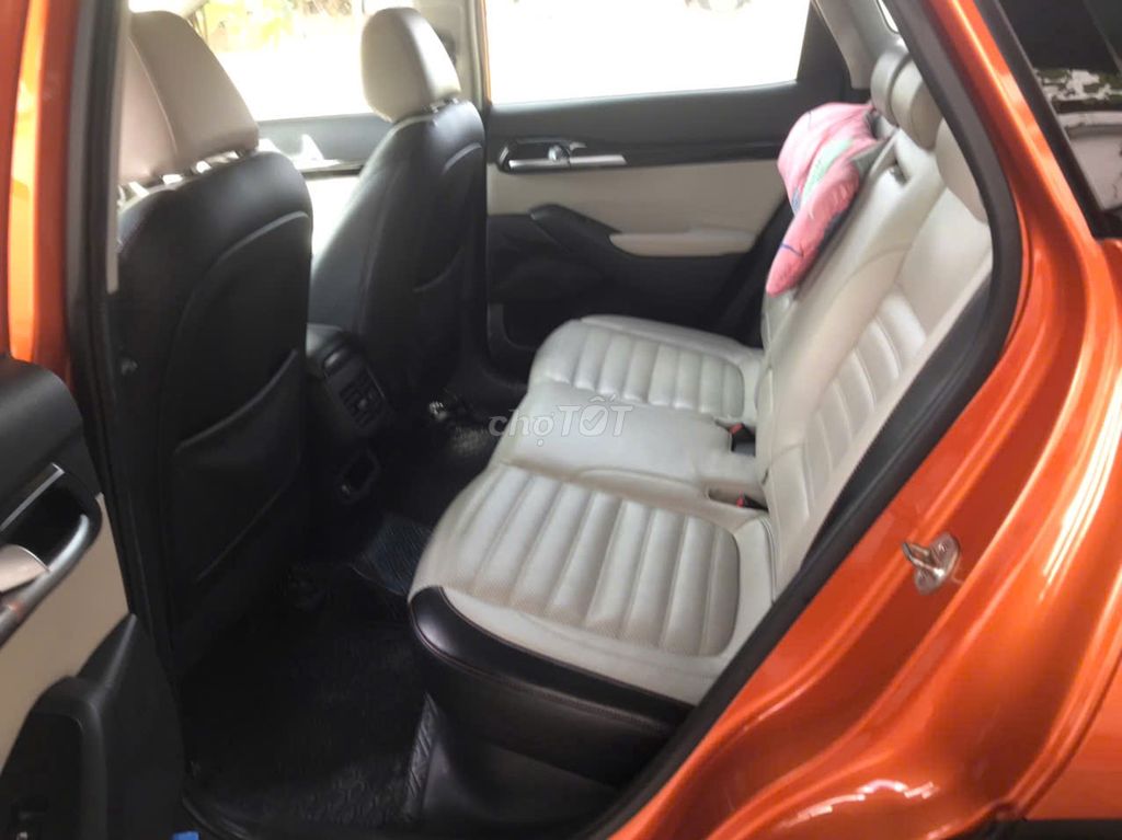 Kia Seltos - ảnh 4