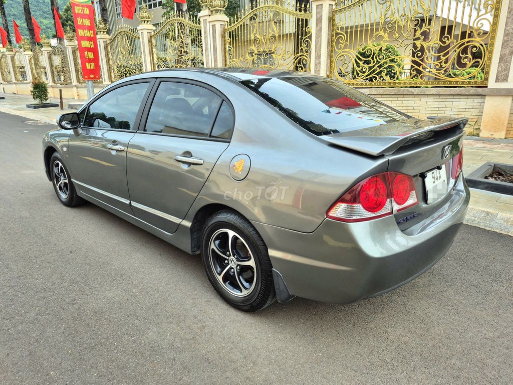 Honda Civic 2008 - ảnh 3